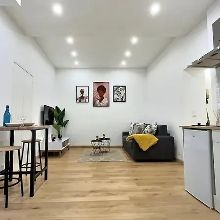 Rue Pietonne - Cosy 2 Pieces - 30 M Bord De Mer - Apartment *